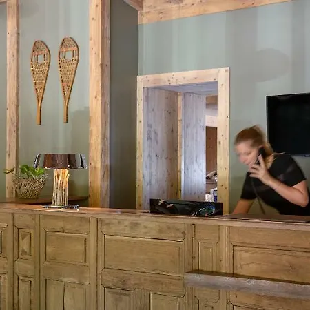Chalet-hotel La Chemenaz 4* לה קונטמין מונז'ואה